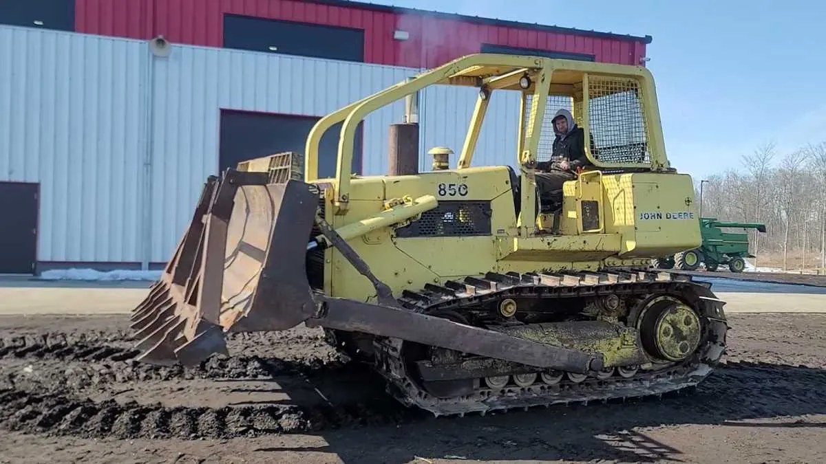 john deere 850b dozer specs