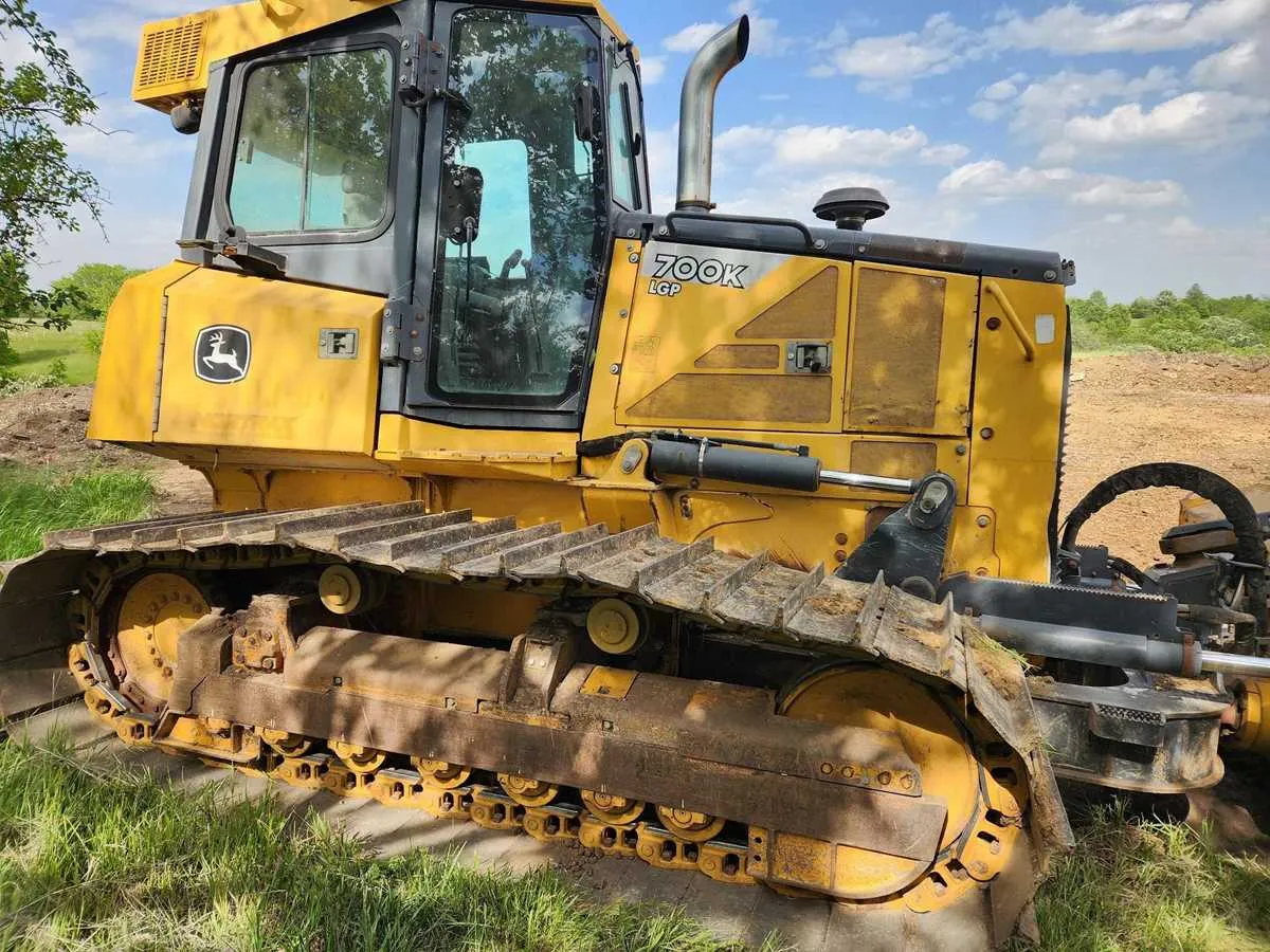 john deere 700k lgp specs
