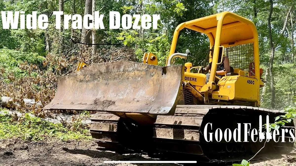 white specs on a 1979 350 john deere dozer