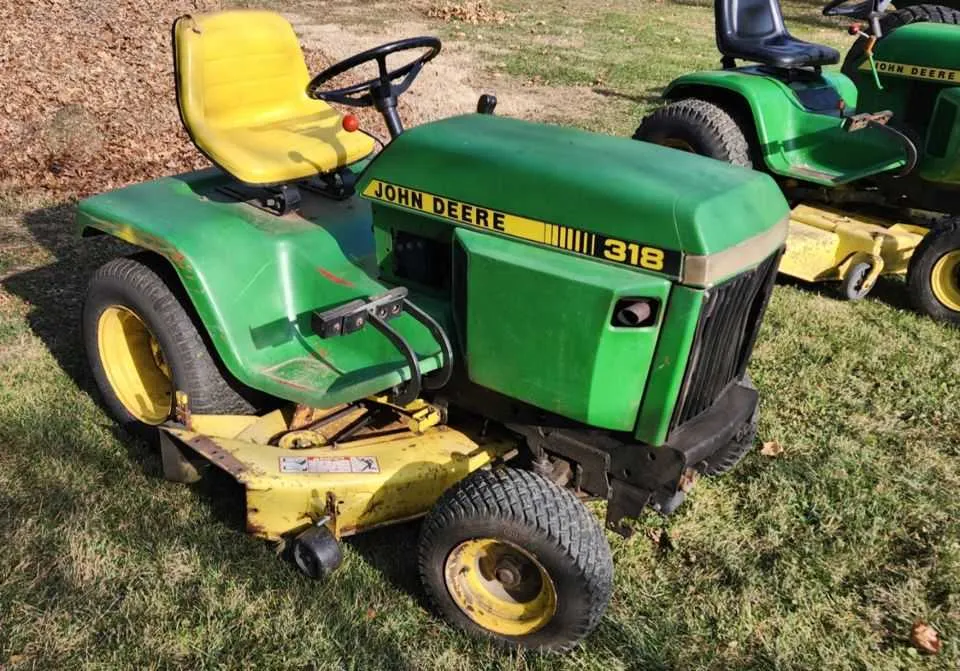 1986 john deere 318 specs