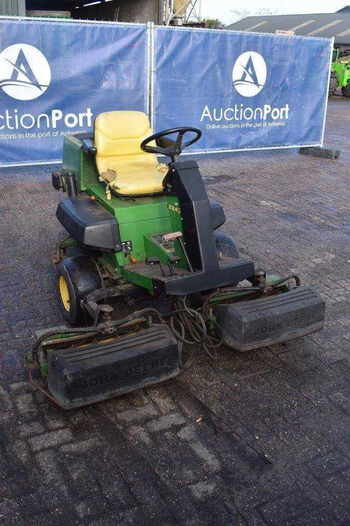 john deere 2243 specs