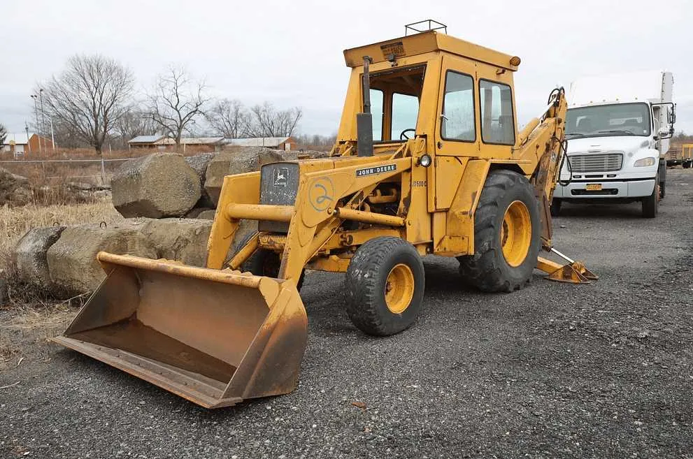 john deere 500 series backhoe specs