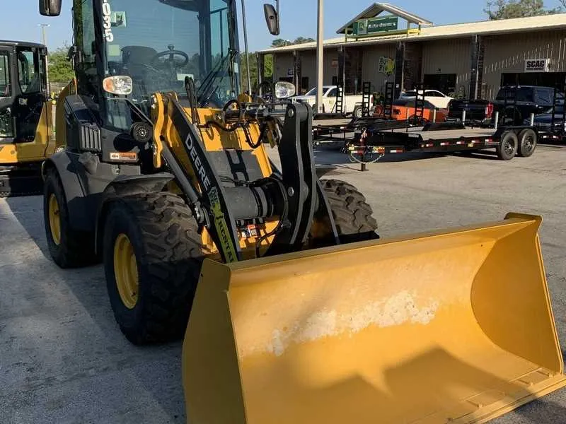 john deere 304 loader specs
