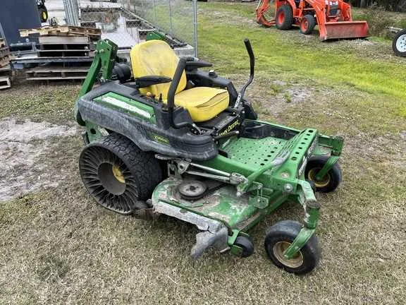 specs on john deere 925m and 945m mowers