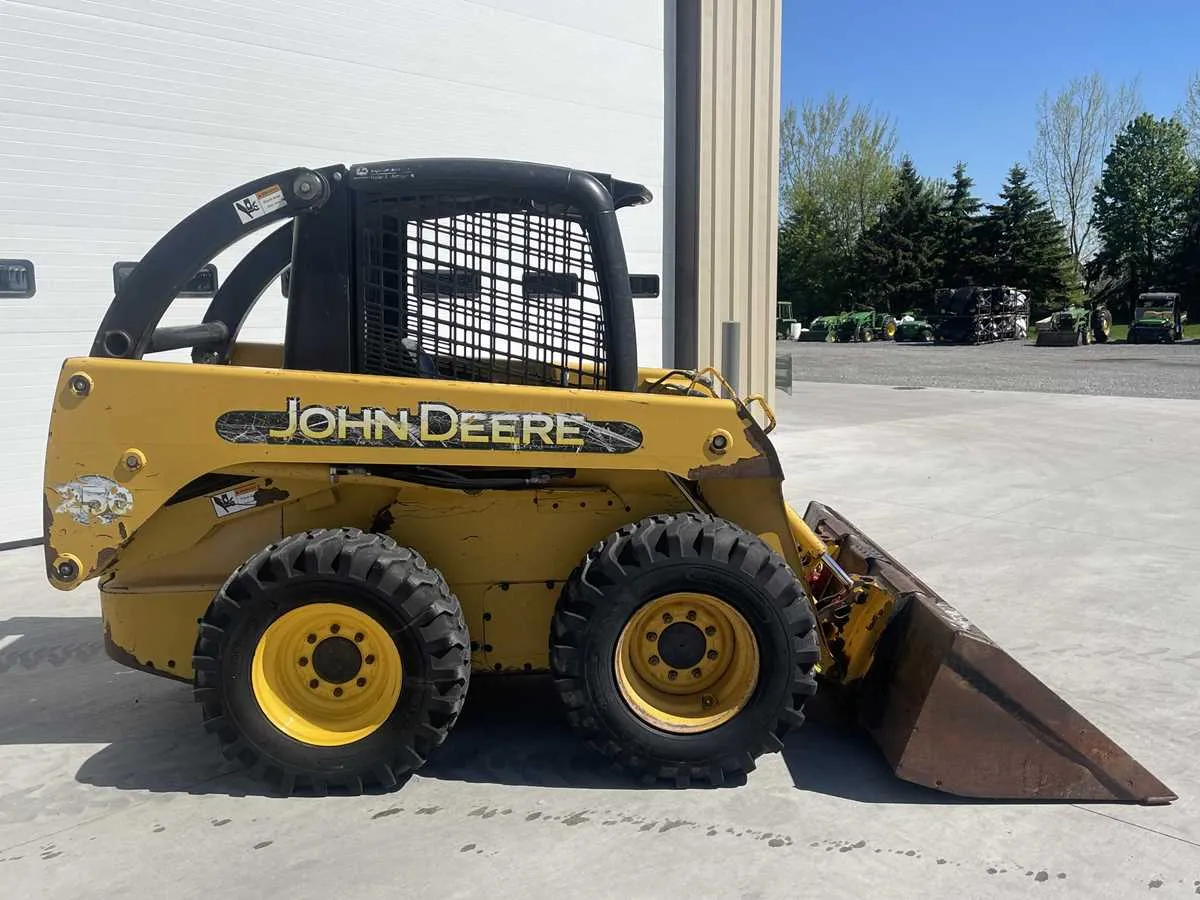 john deere 250 skid steer loader specs