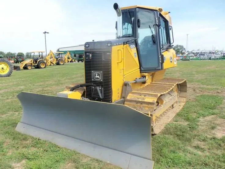john deere 650k dozer specs
