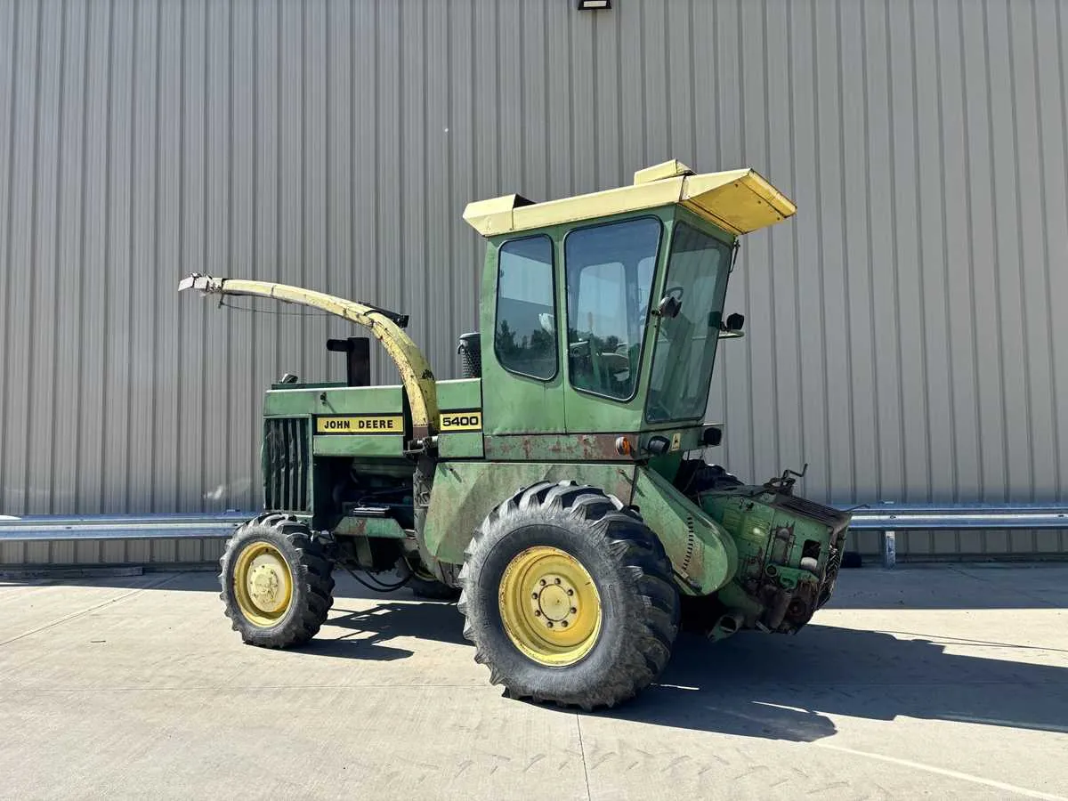 forage harvester specs 5400 john deere