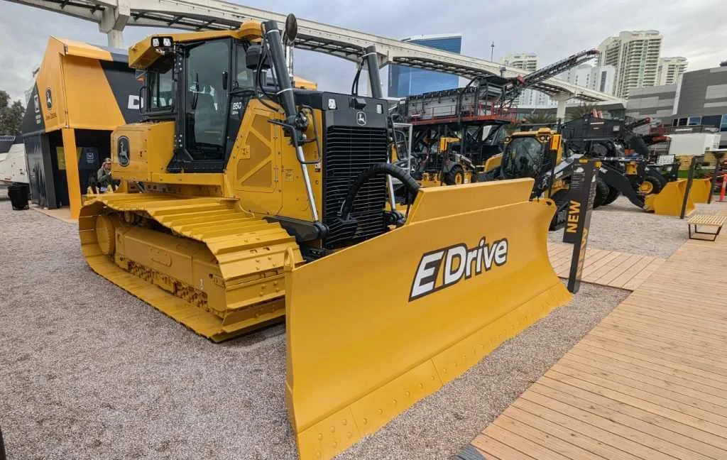 john deere 850d dozer specs