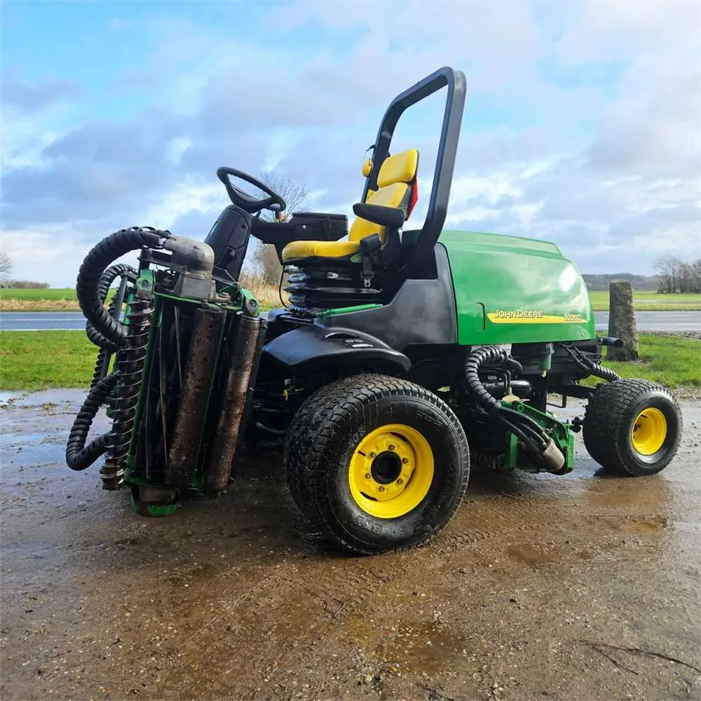 john deere 3225c specs