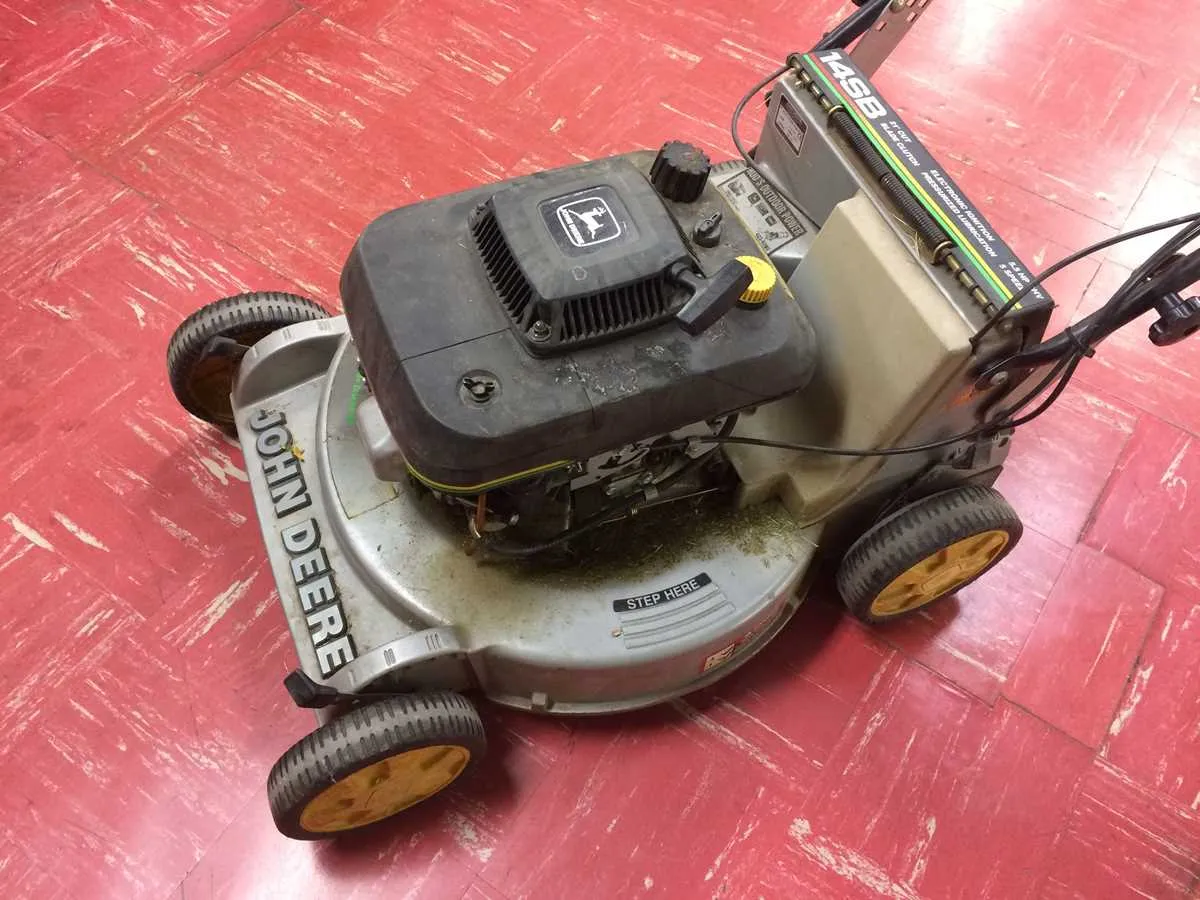 specs john deere 14pb