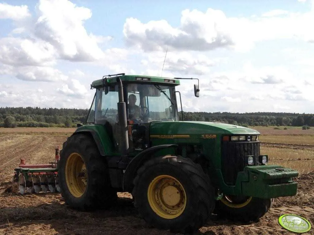john deere 8100 specs