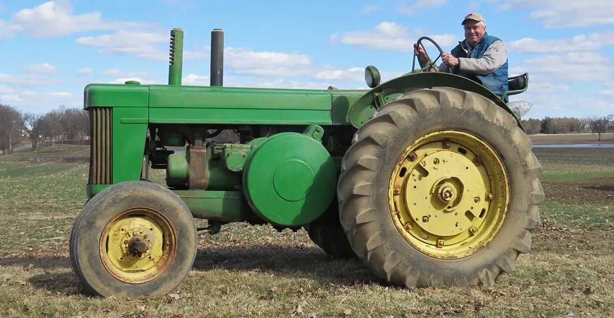 john deere model r specs