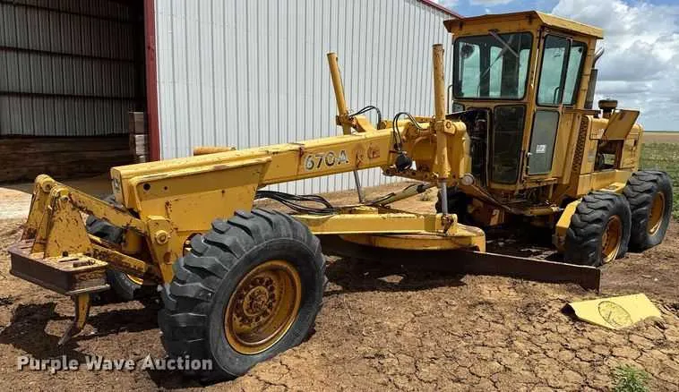 john deere 670a grader specs