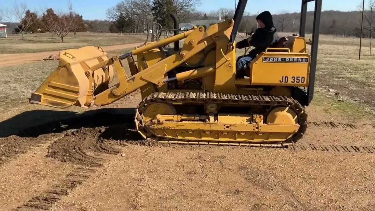 john deere 350b track loader specs