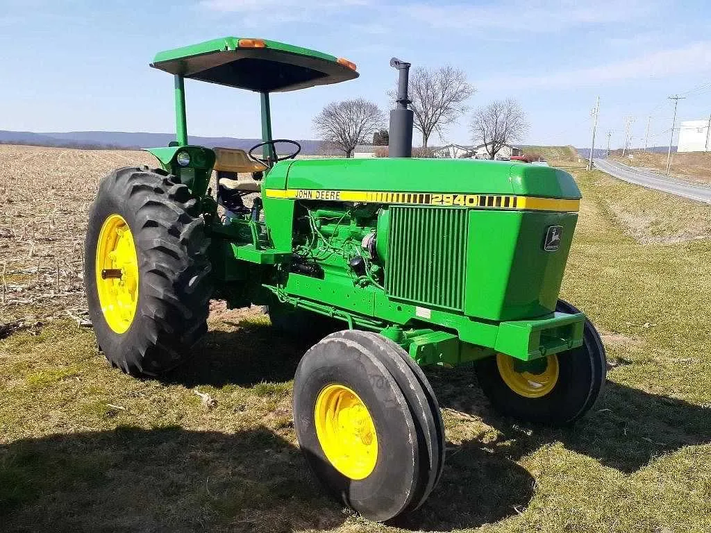 john deere 2940 specs