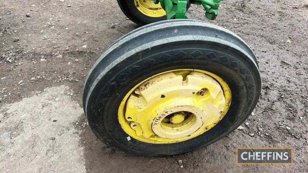 1952 john deere model m specs