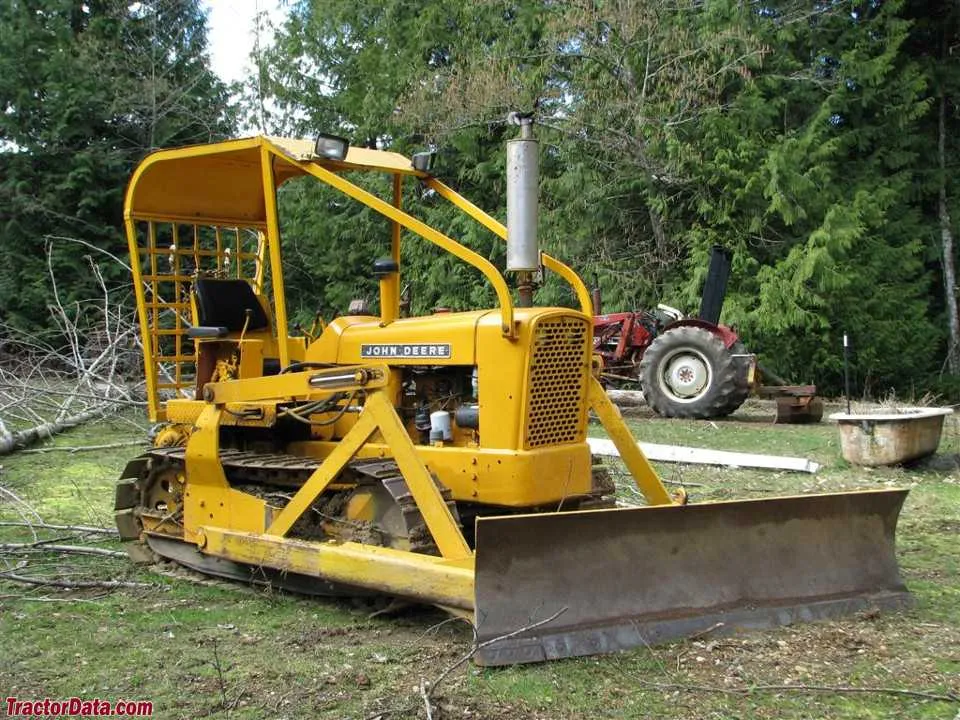 john deere 1010 engine torque specs