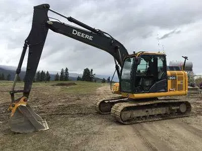 john deere 130 how long is it spec