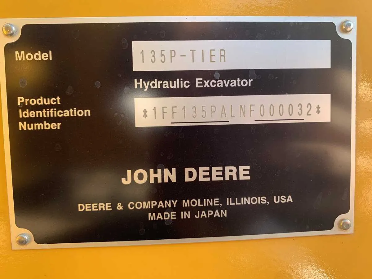 john deere 135p specs