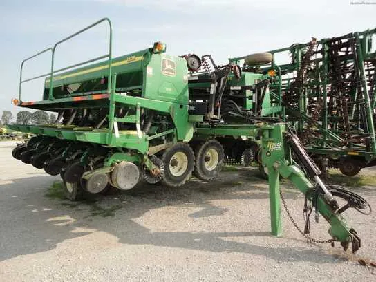 john deere 1535 drill specs