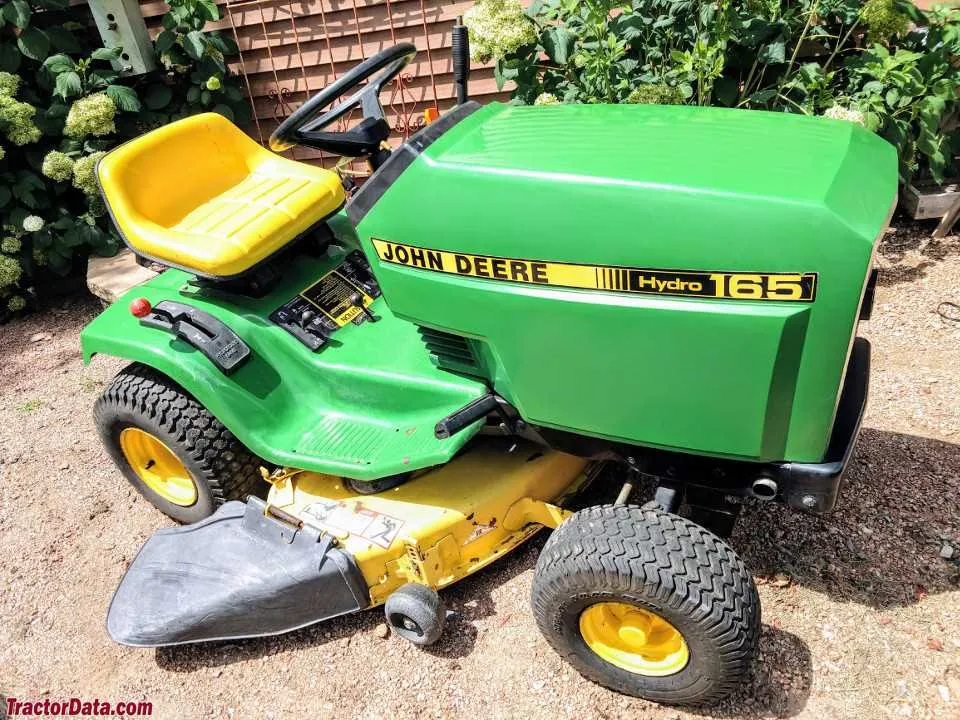 john deere 165 hydro kawasaki engine specs