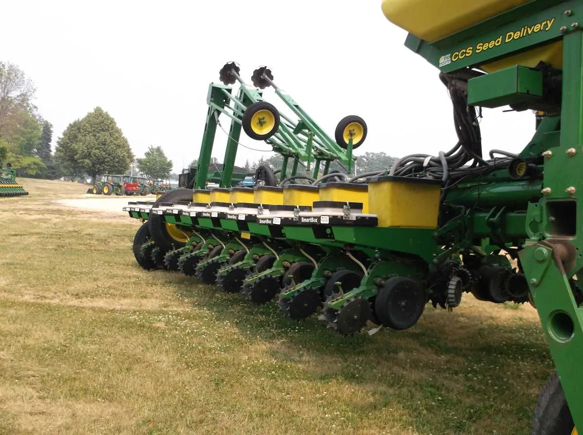 john deere 1770nt specs