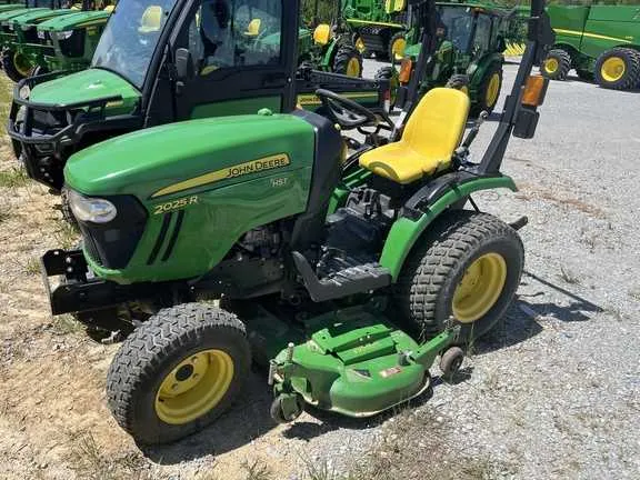 john deere 2025r spec sheet