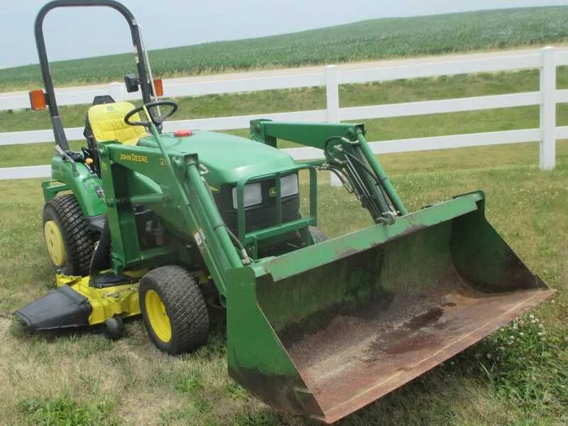 john deere 2210 oil specs
