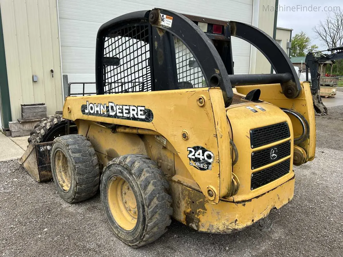 john deere 240 skid steer loader specs