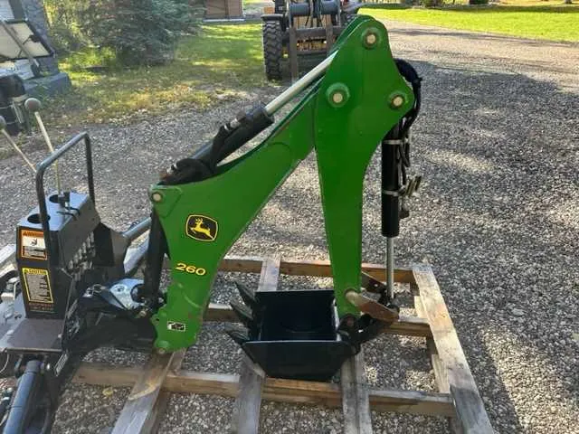 john deere 260b specs