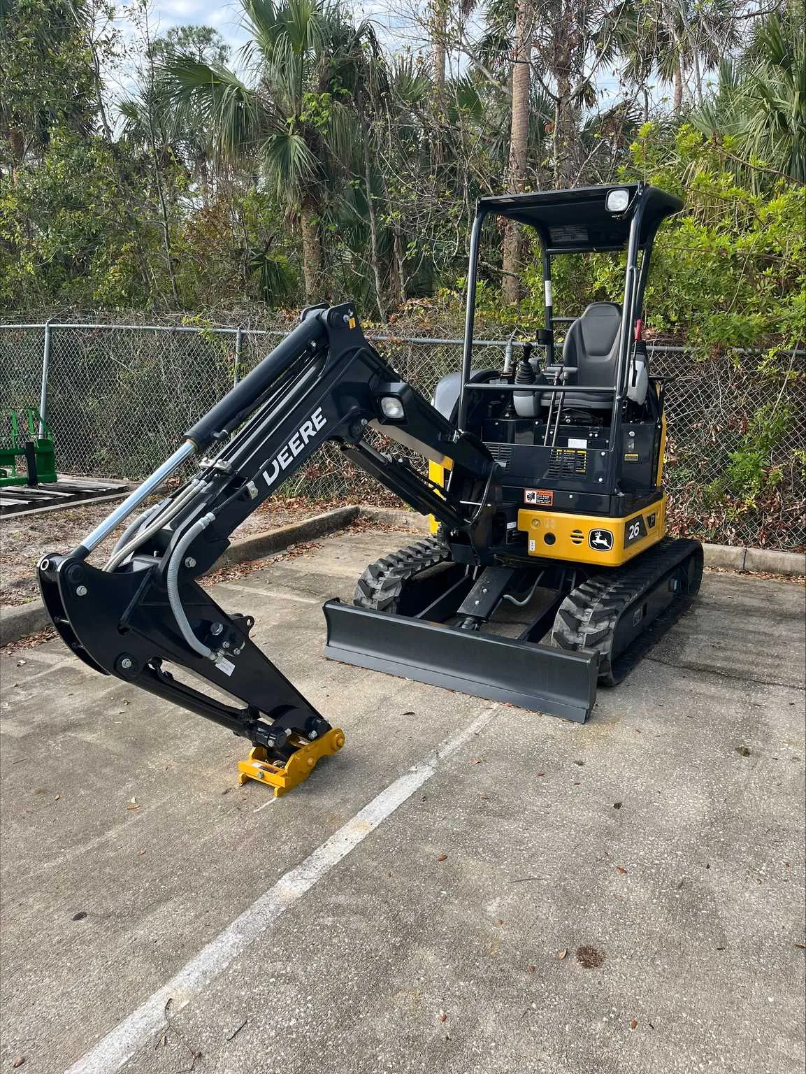 john deere 26g excavator specs