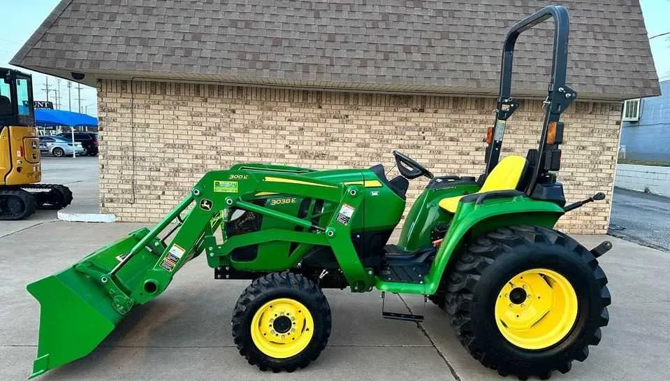 john deere 3038e tractor specs