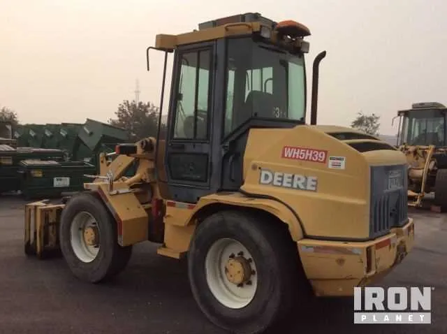 john deere 304l specs
