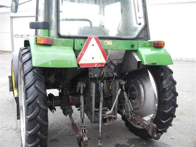 john deere 3100 spec