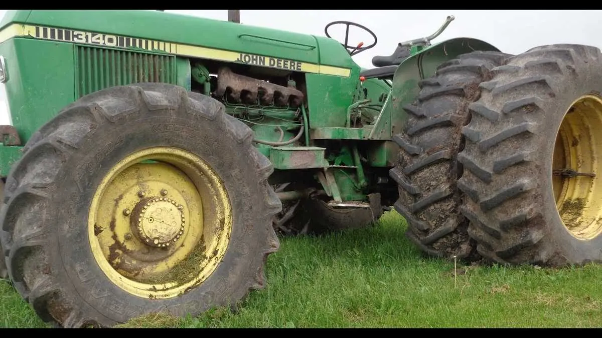 john deere 3140 4x4 specs