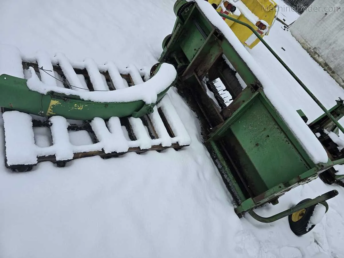 john deere 3955 chopper specs