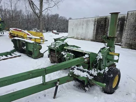 john deere 3955 chopper specs
