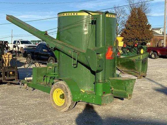 john deere 400 grinder mixer specs