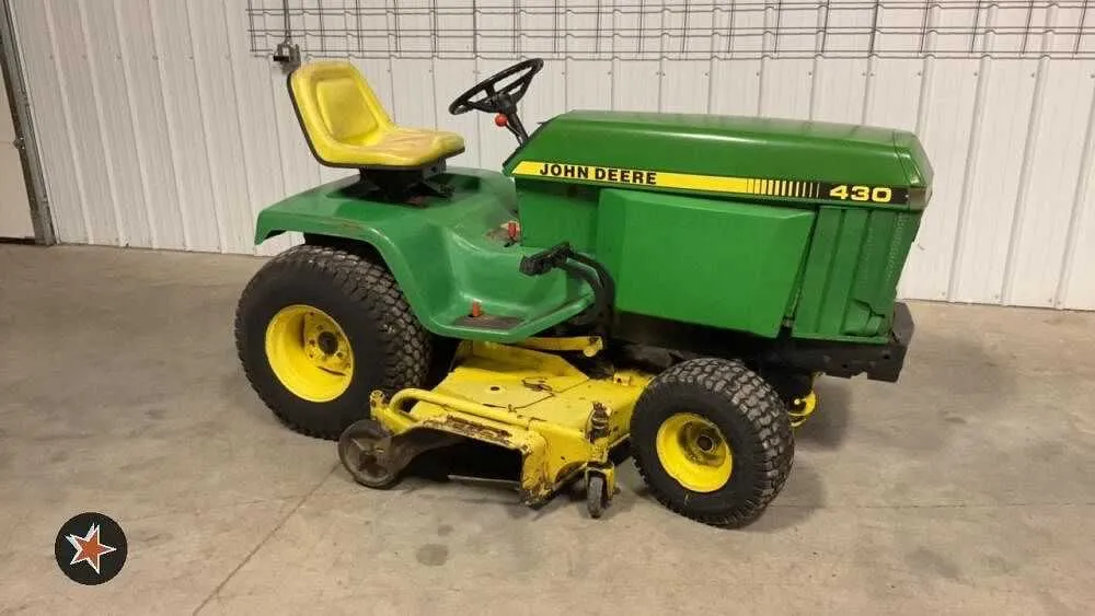 john deere 430 lawn tractor specs