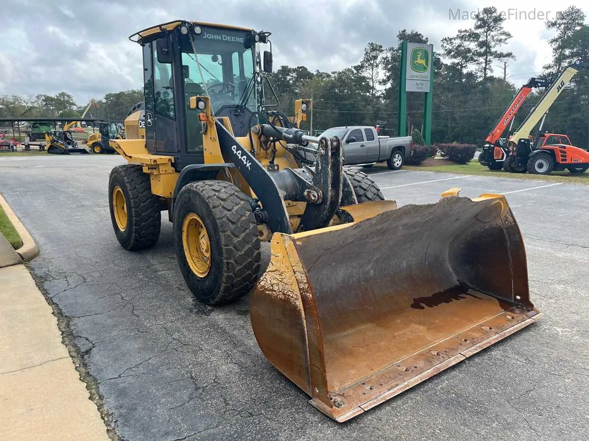 john deere 444k specs