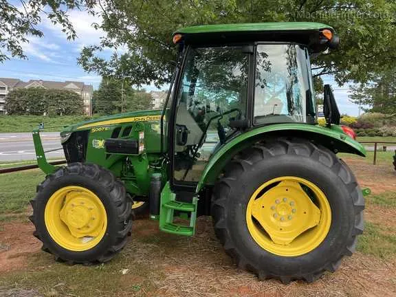 john deere 5067e specs