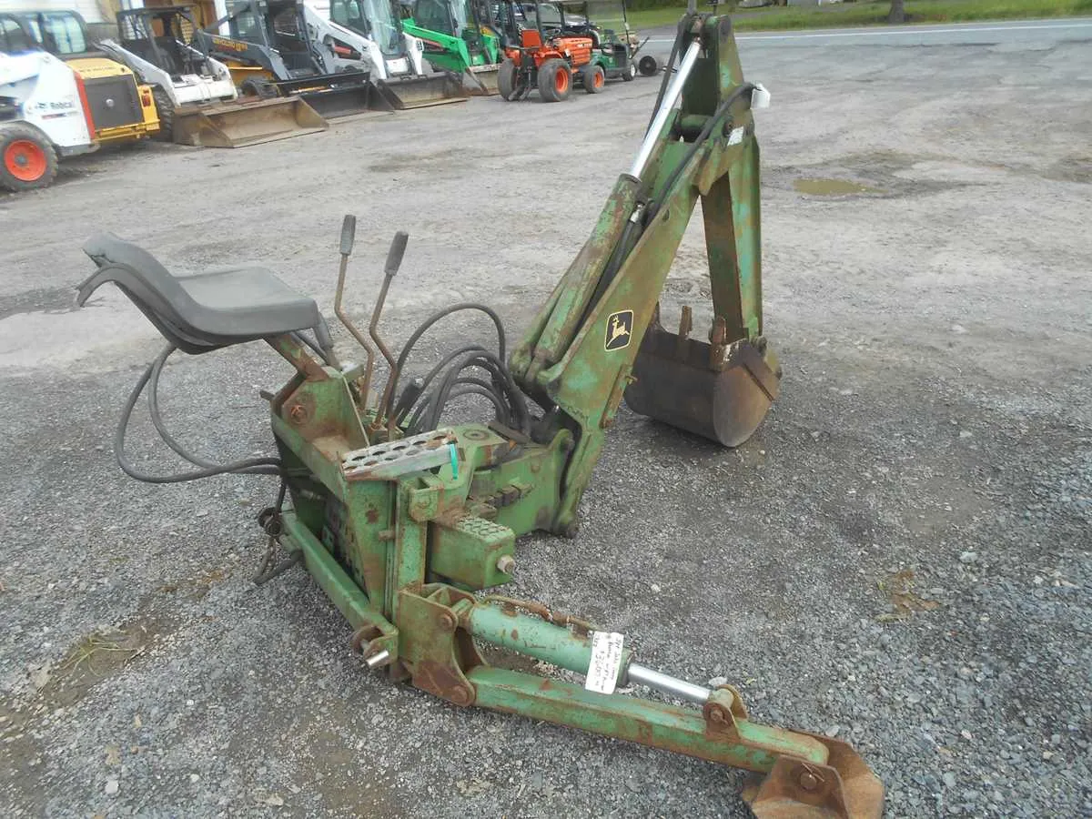 john deere 610 backhoe specs