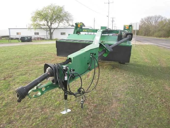 john deere 630 moco specs