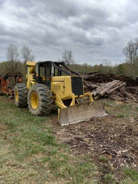 john deere 640 skidder specs