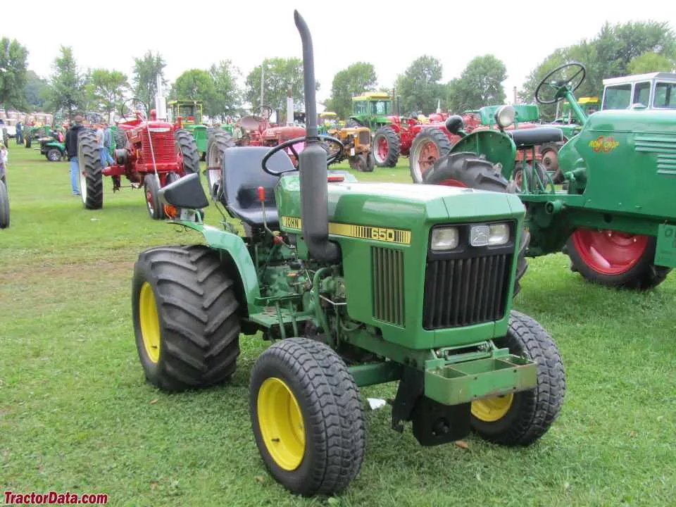 john deere 650 compact tractor specs