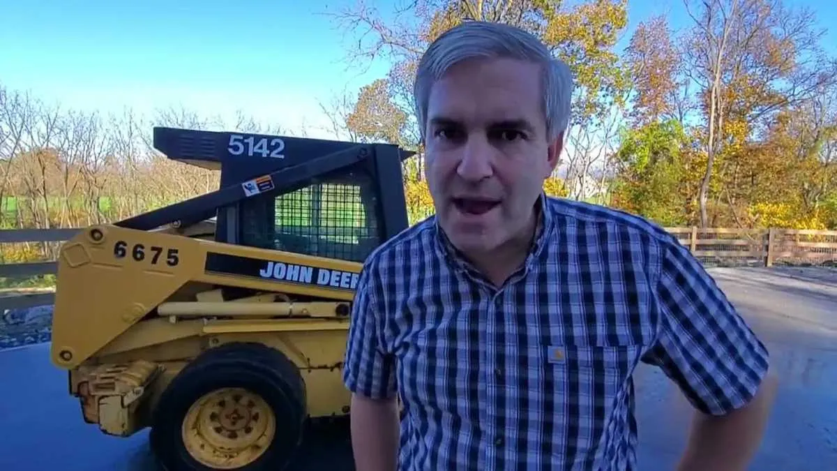 john deere 6675 skid steer specs