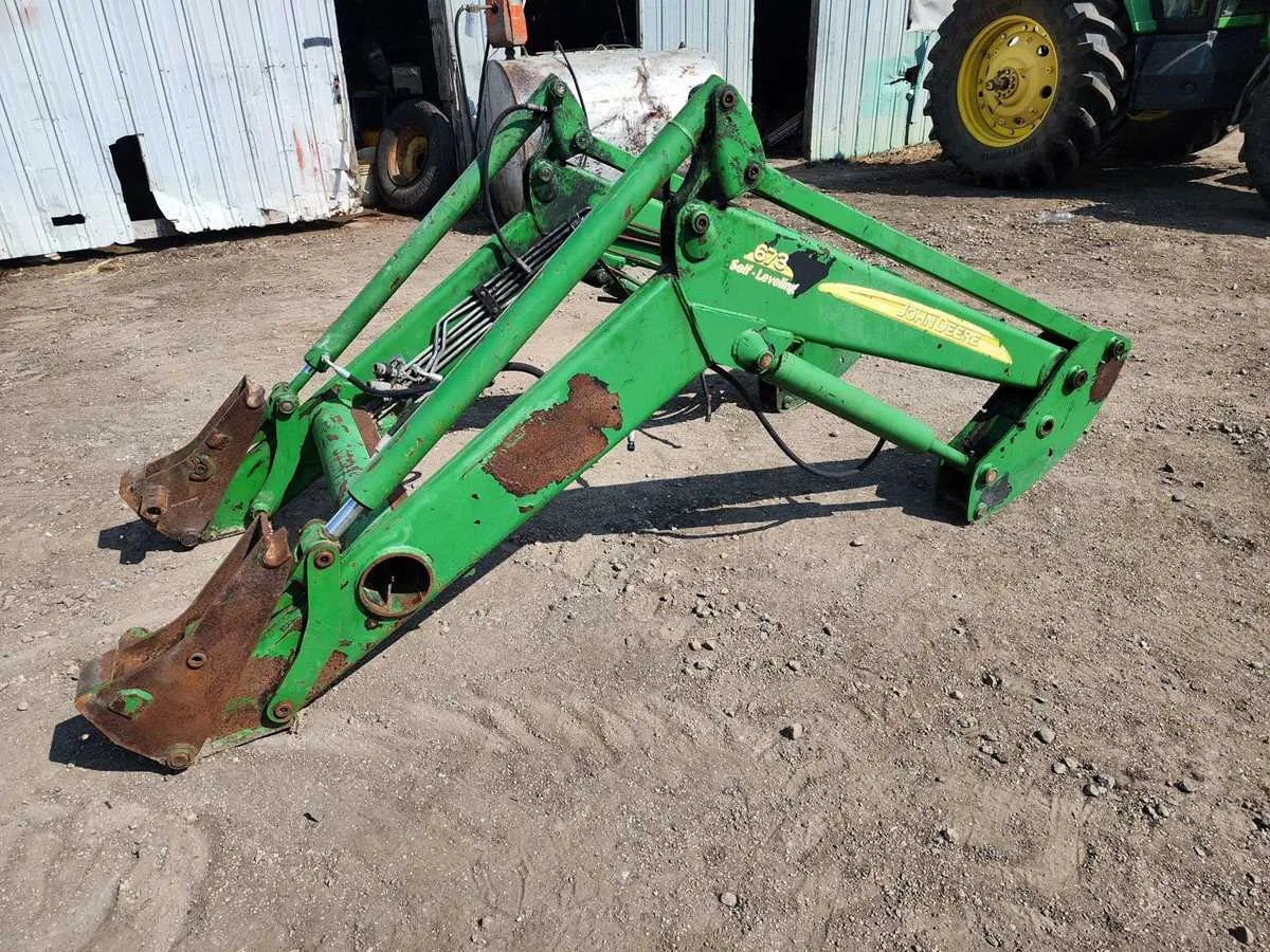 john deere 673 loader specs