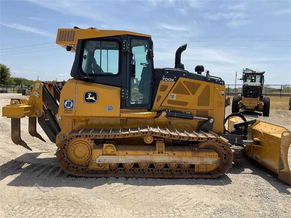 john deere 700 series dozer specs