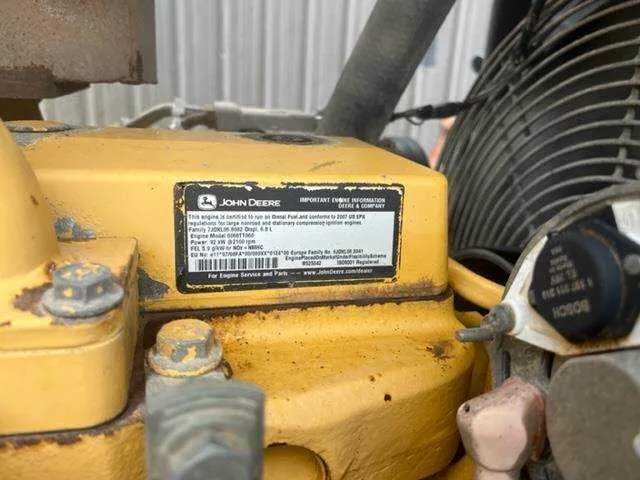 john deere 700j lt specs