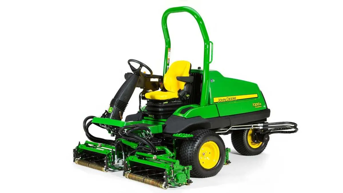 john deere 7200 chopper specs